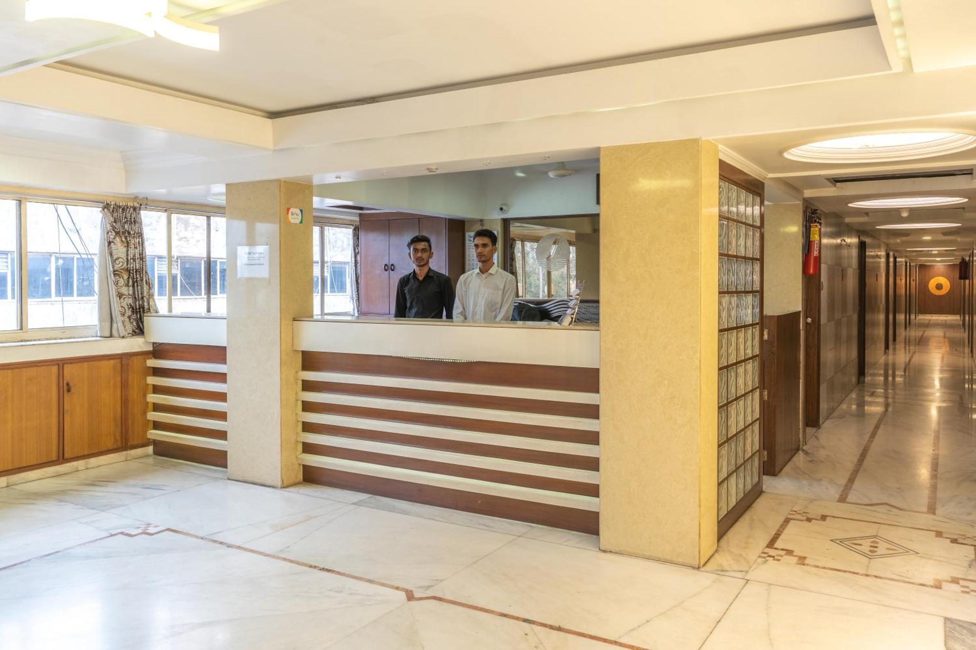 Hotel Sanmati Ahmedabad Exterior foto