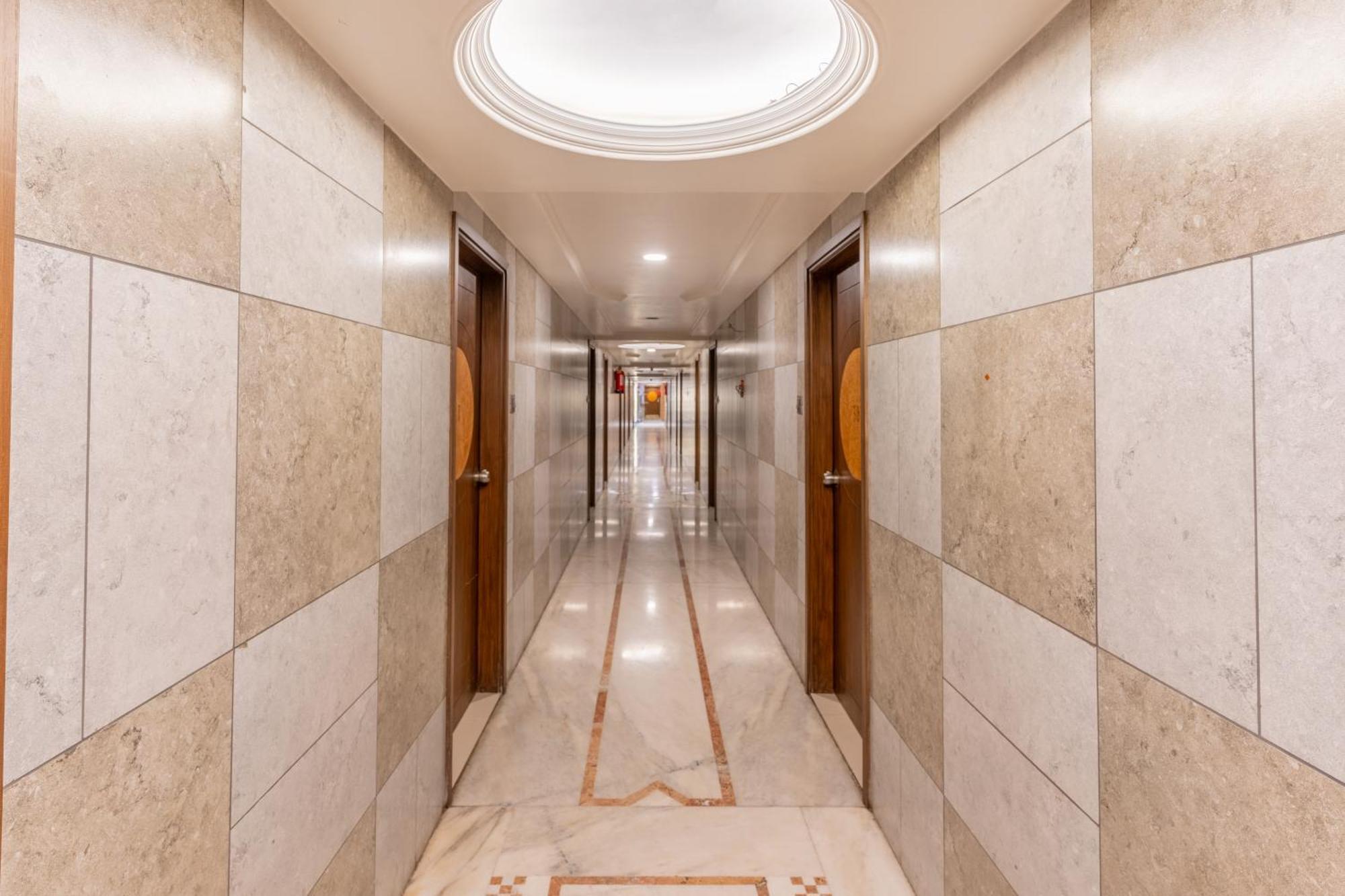 Hotel Sanmati Ahmedabad Exterior foto
