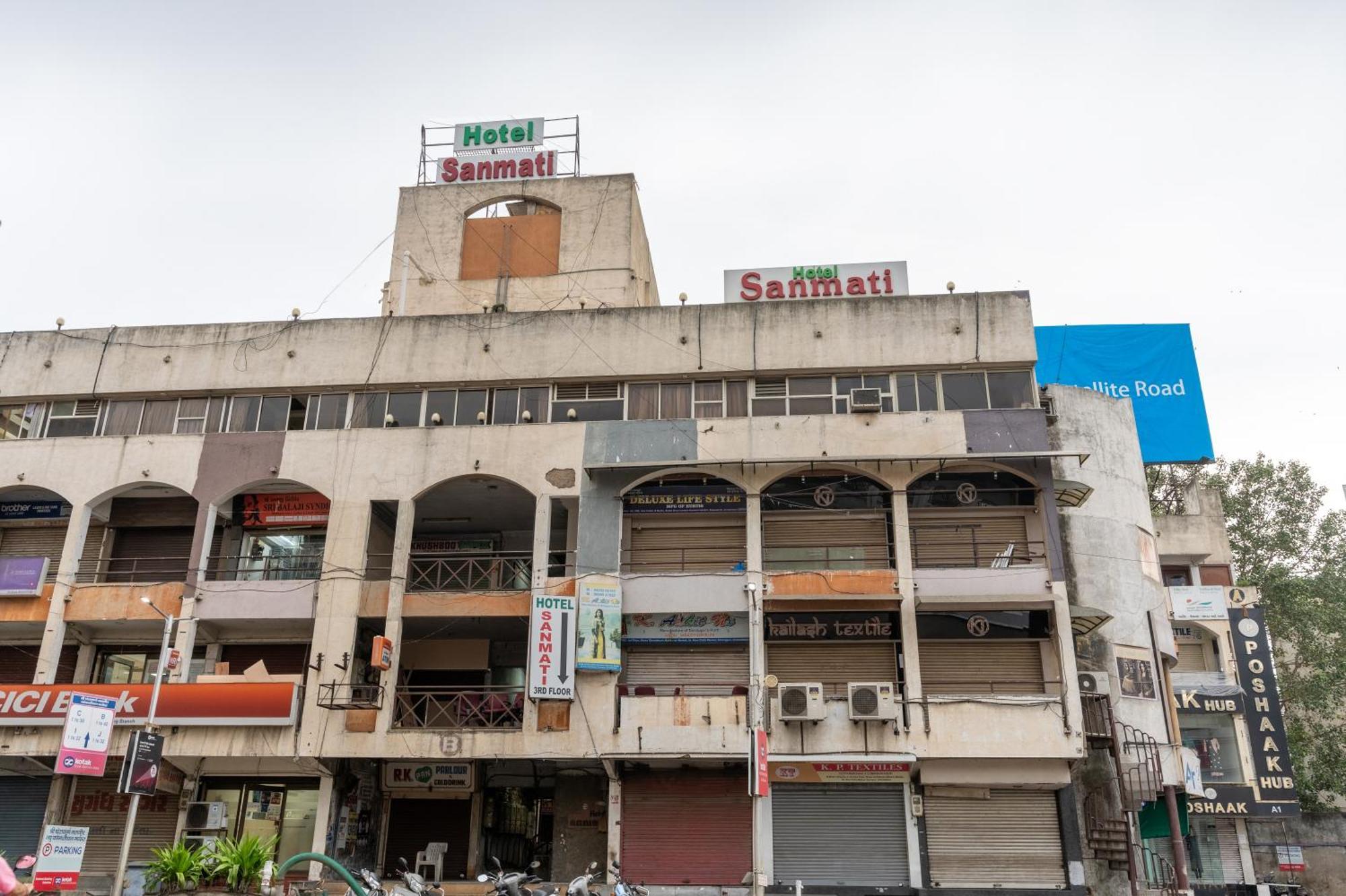 Hotel Sanmati Ahmedabad Exterior foto
