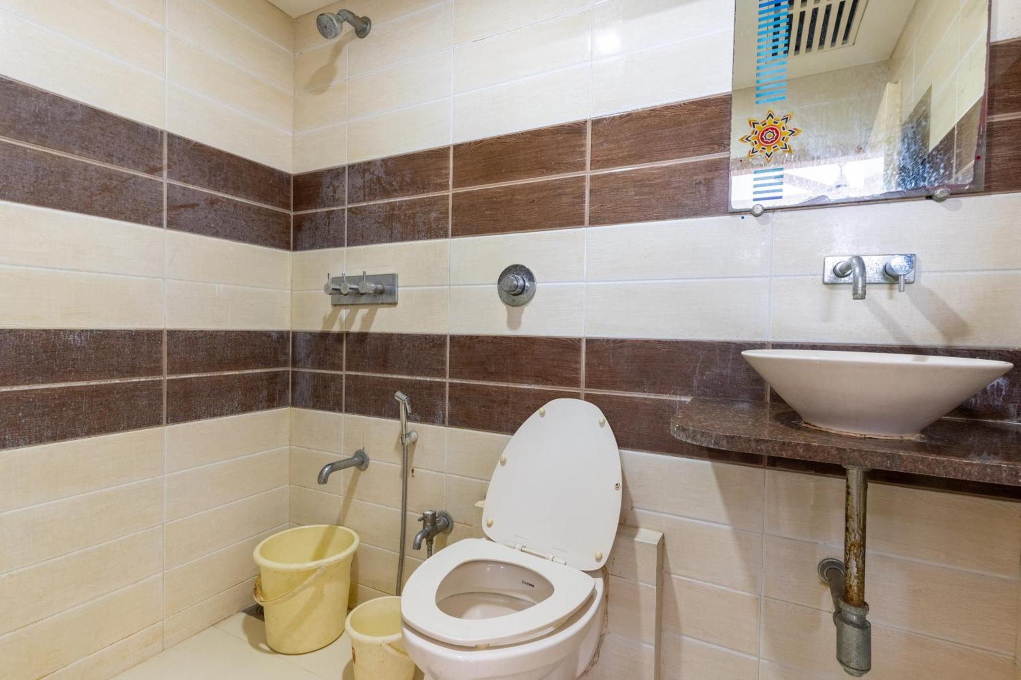 Hotel Sanmati Ahmedabad Habitación foto
