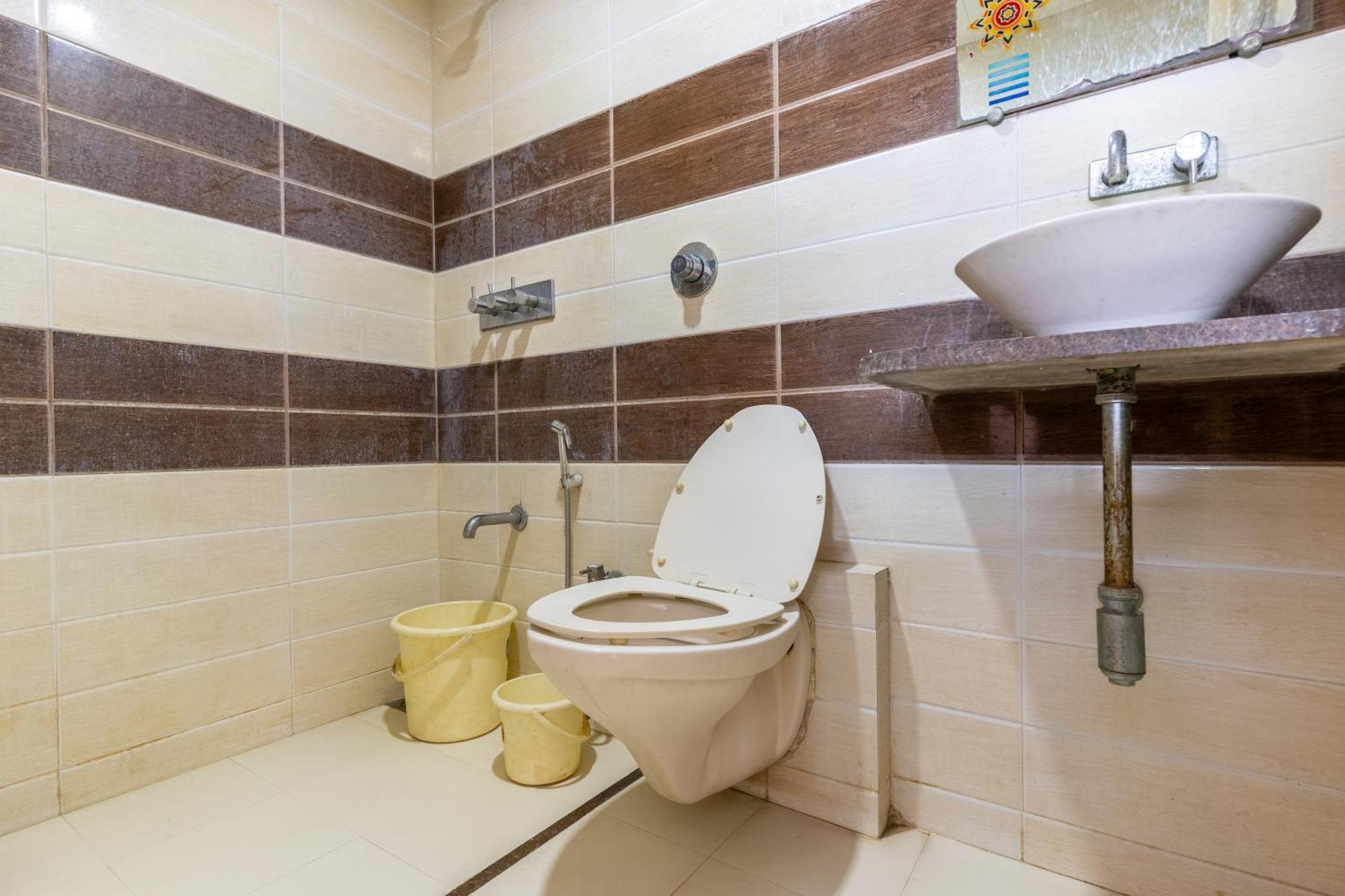 Hotel Sanmati Ahmedabad Habitación foto